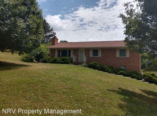 685 E Main St, Christiansburg, VA 24073