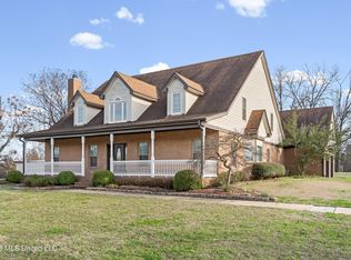 4045 Davall Dr, Olive Branch, MS 38654
