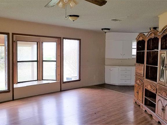 4th image of 6915 Ireland Dr