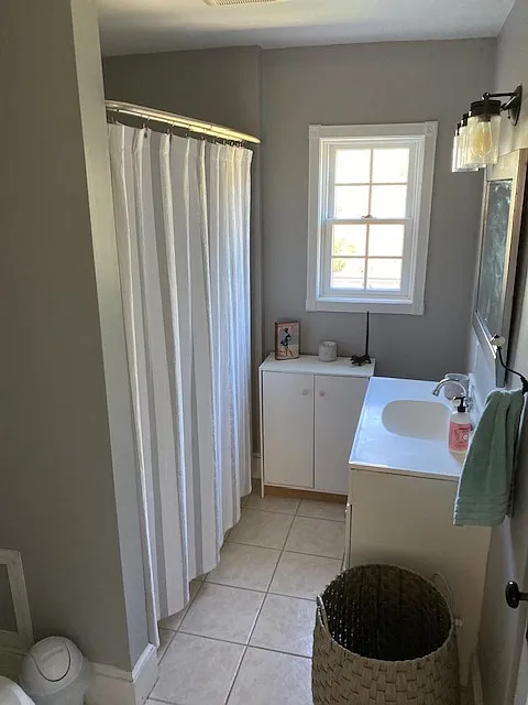 90 Brackett Ave — Photo 4
