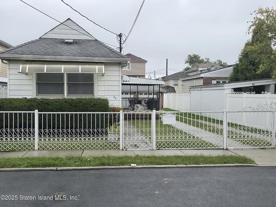 1st image of 53 McLaughlin St