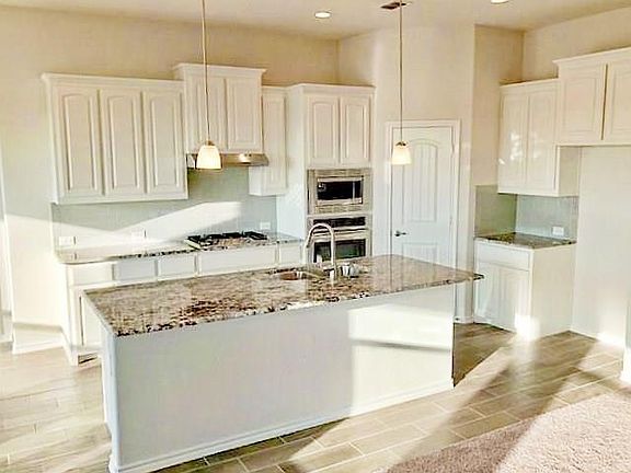 2nd image of 401 Wild Onion Ln