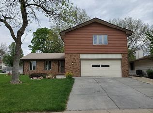 2620 Hallmark Rd, Lincoln, NE 68507