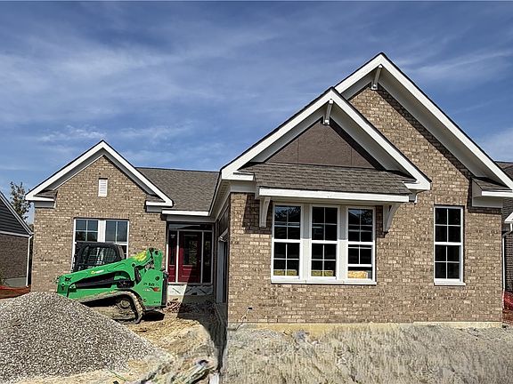 3rd image of 4518 Renaissance Park