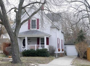 26 Knapp St NW, Grand Rapids, MI