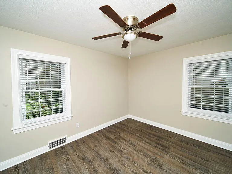 3509 Warner Ave — Photo 13