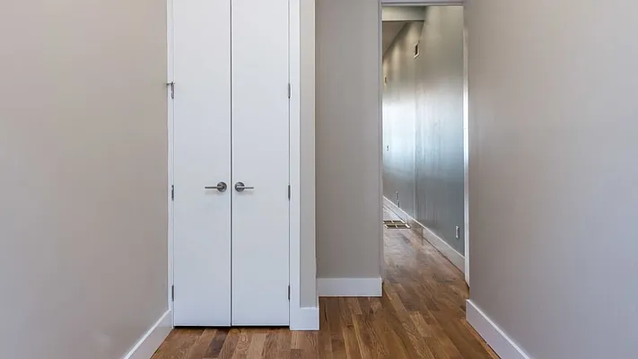 Rented by Nooklyn NYC LLC | media 40