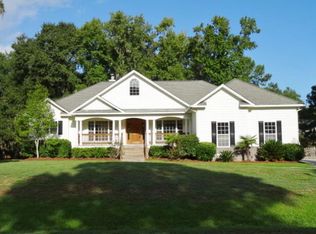 810 Sterling Rd, Richmond Hill, GA 31324