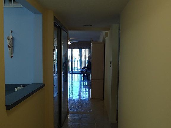 3rd image of 520 Palm Springs Blvd APT 213
