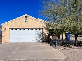 335 Riverwood Ln, Bullhead City, AZ 86442