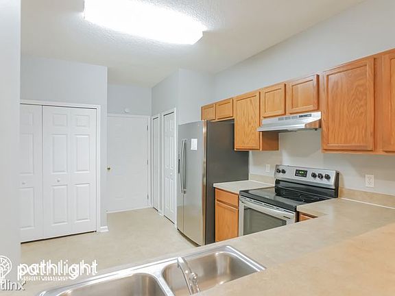 4th image of 4806 Playpen Dr