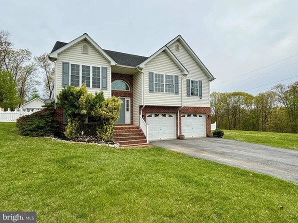 117 Constitution Blvd, Martinsburg, WV 25405