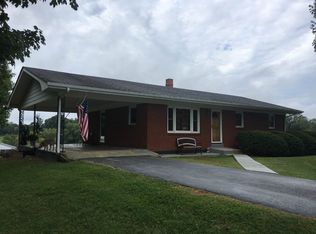 1897 Glensfork Rd, Glens Fork, KY 42741