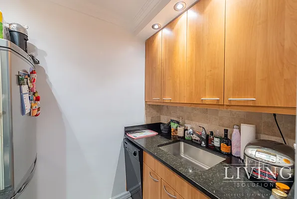 Rented by NY Living Solutions | media 12