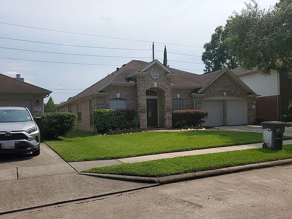 3rd image of 18315 Arbormont Dr