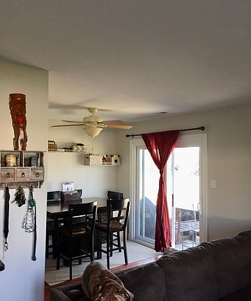 4th image of 16233 Apple Ln APT 4