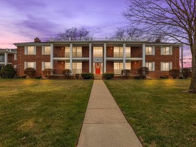 29603 Jefferson Ave APT 15, Saint Clair Shores, MI, 48082