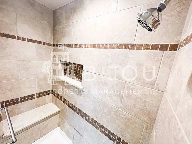 355 Waco Ct — Photo 50