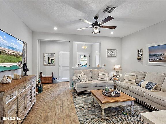 2nd image of 12081 CALVESTA Street
