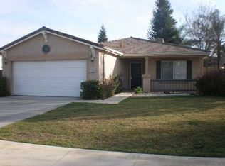 1925 La Vida Ave, Porterville, CA 93257