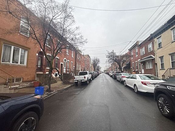 4th image of 2817 E Thompson St