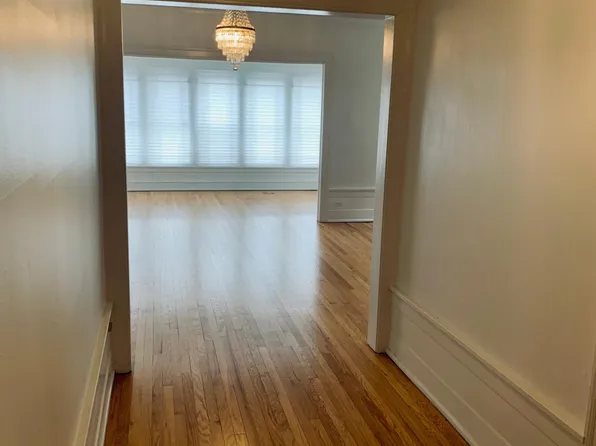 1420 W Farragut Ave APT 1, Chicago, IL 60640