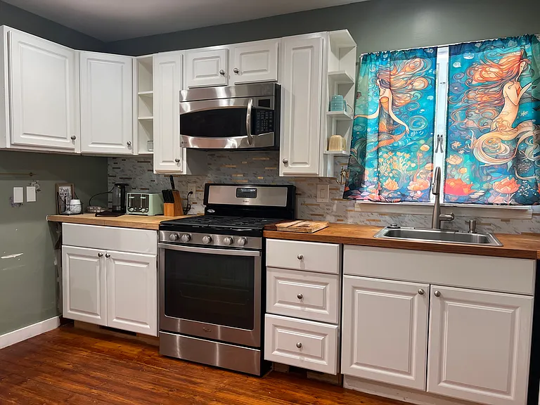 1159 Cherry Valley Rd SE — Photo 7