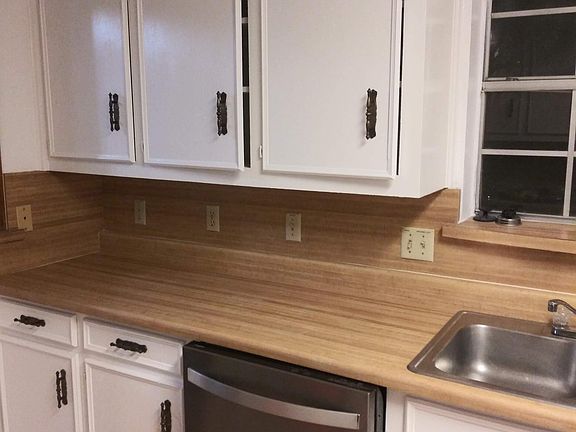 5th image of 2145 Willow Pl #A