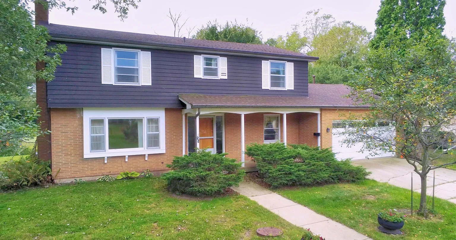 55 Edwards St photo 1