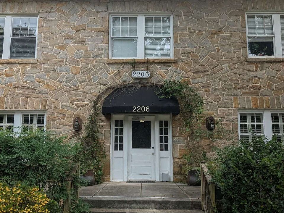 1st image of 2206 Fairview Rd Unit 1