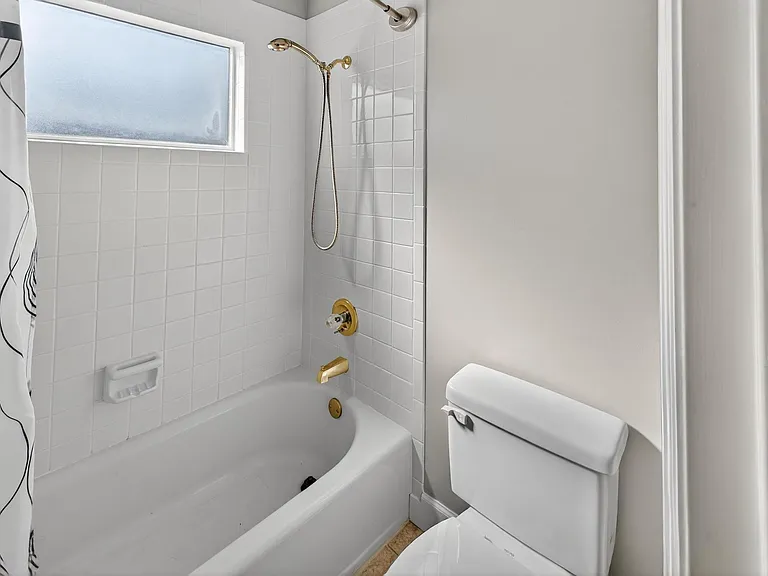 205 Club Villa Dr W — Photo 26