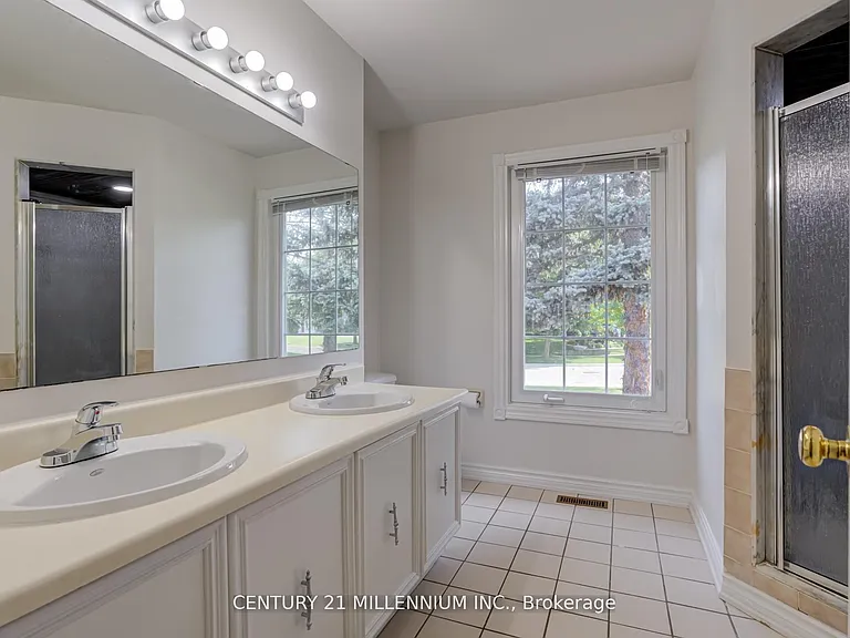 1572 Cartier Ct — Photo 19