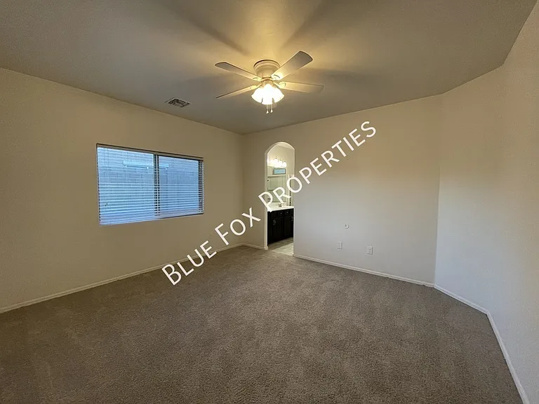 8721 N Black Pine Dr — Photo 36