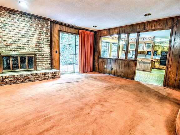 5th image of 3424 Persimmon Creek Dr