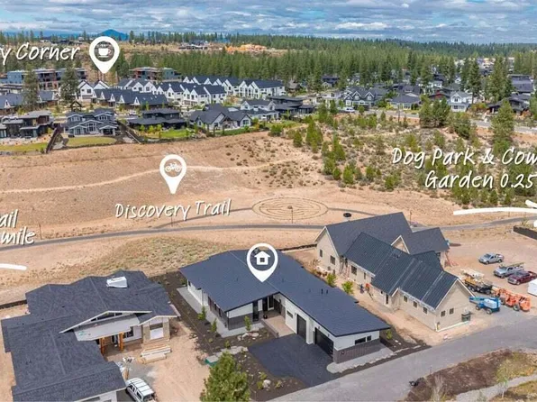 3122 NW Crossing Dr, Bend, OR 97703