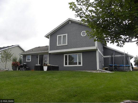 4th image of 3451 Vista Ct