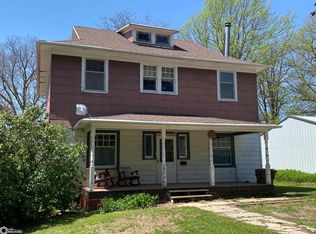 215 2nd Ave, Audubon, IA 50025