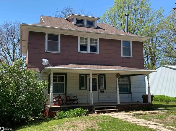 215 2nd Ave, Audubon, IA 50025