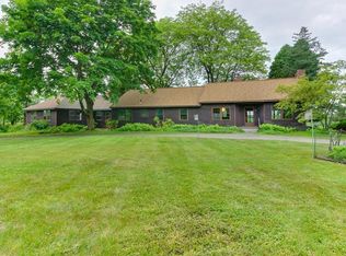 59 Long Hill Rd, Groton, MA 01450