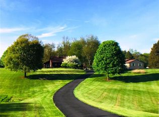 218 Welsh Rd, Valencia, PA 16059