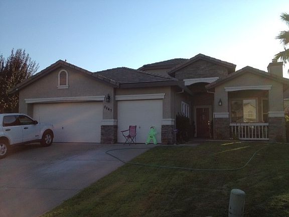 4th image of 2041 Taft Dr