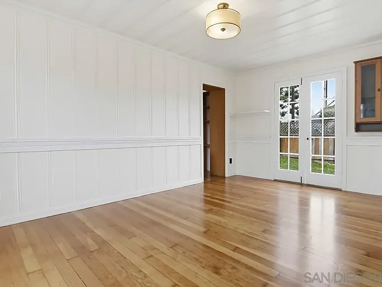 741 Arenas St — Photo 6