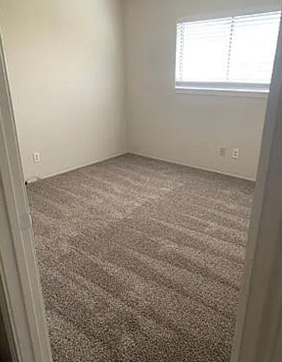 1st image of 7235 Cloverglen Dr