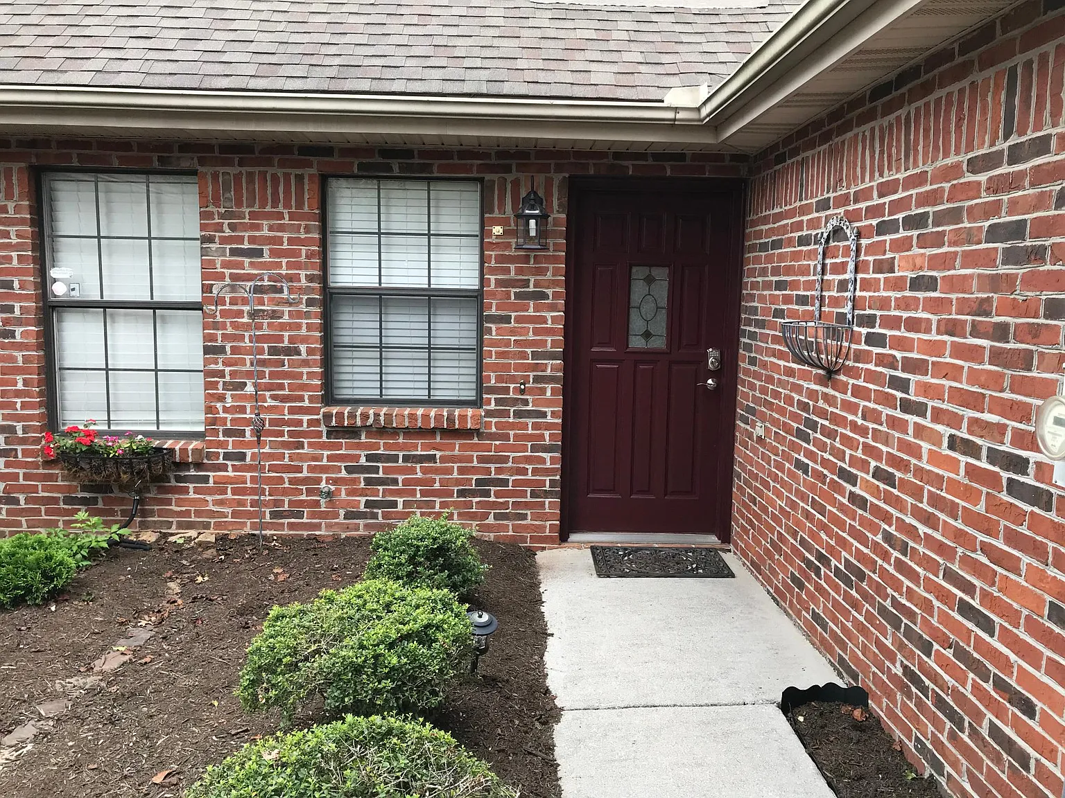 2 bed, 1793 sqft, $2,500 — Photo 1