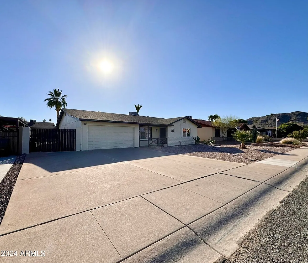 3 bed, 1871 sqft, $2,675 — Photo 2