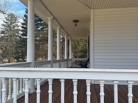 3rd image of 1107 Ellington Rd Floor 2