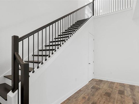 4th image of 15730 VETTA DRIVE