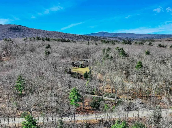 915 Mountain Road, Jaffrey, NH 03452
