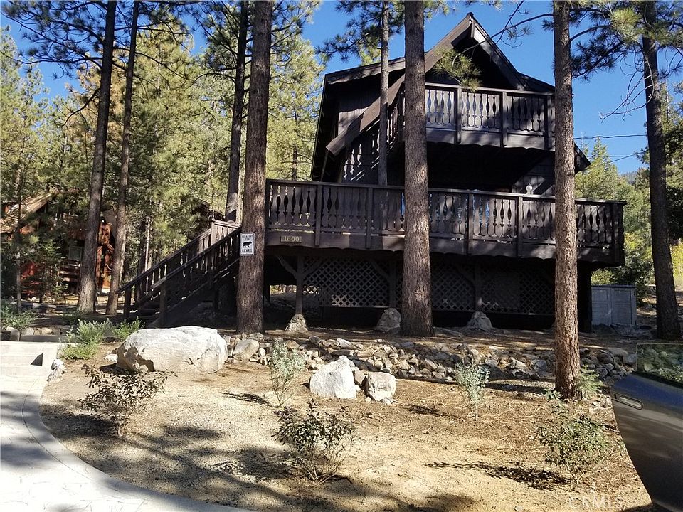 1st image of 1600 Woodland Dr