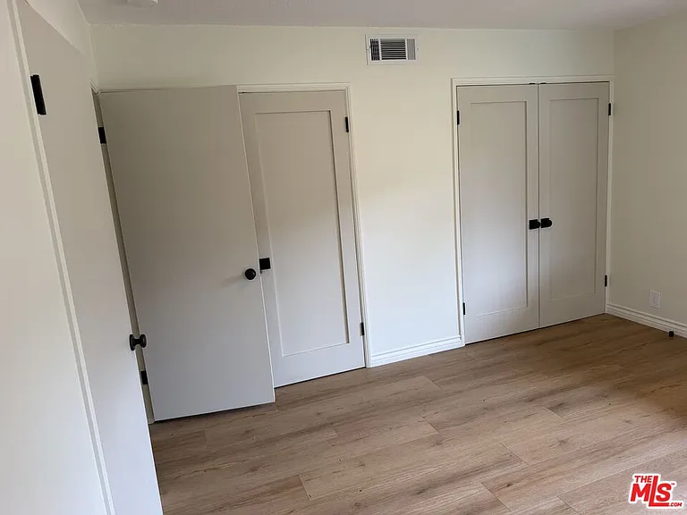 970 Palm Ave #216 — Photo 8